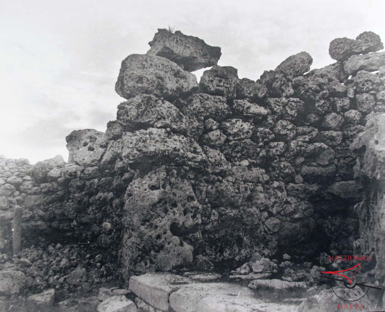 Ġgantija's South Temple back apse