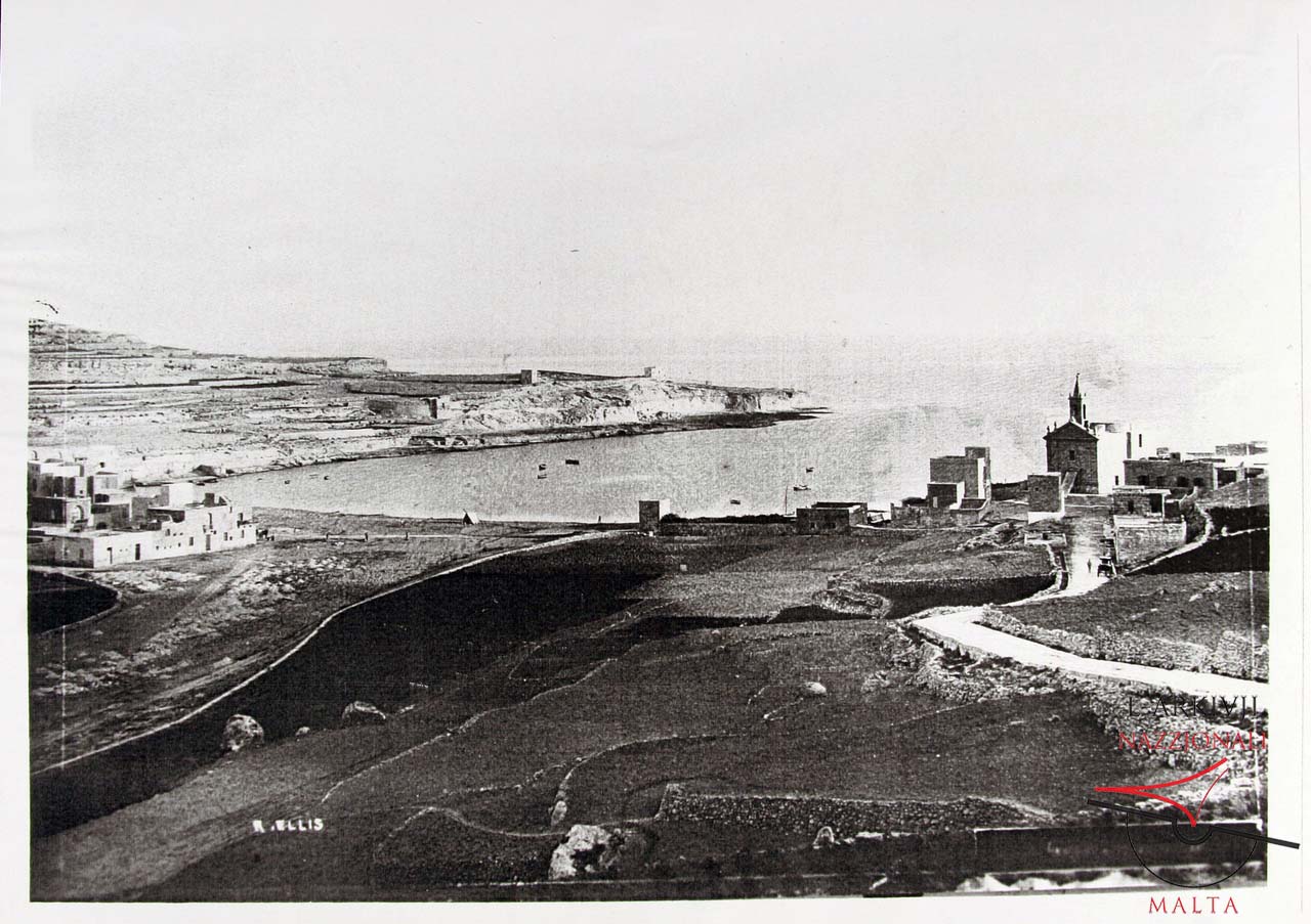 Xagħra-Marsalforn Road and Bay