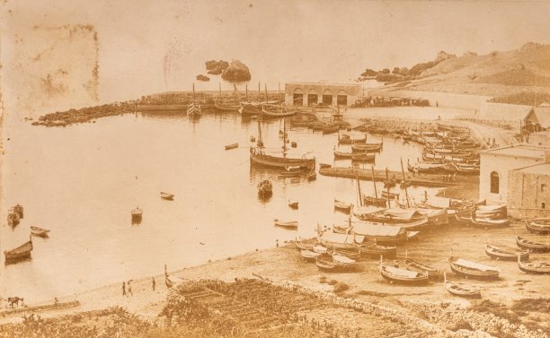 Bustling Mġarr Harbour scene